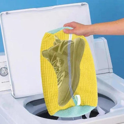 ShoeWash - Clean and Protect Your Shoes in the Washing Machine